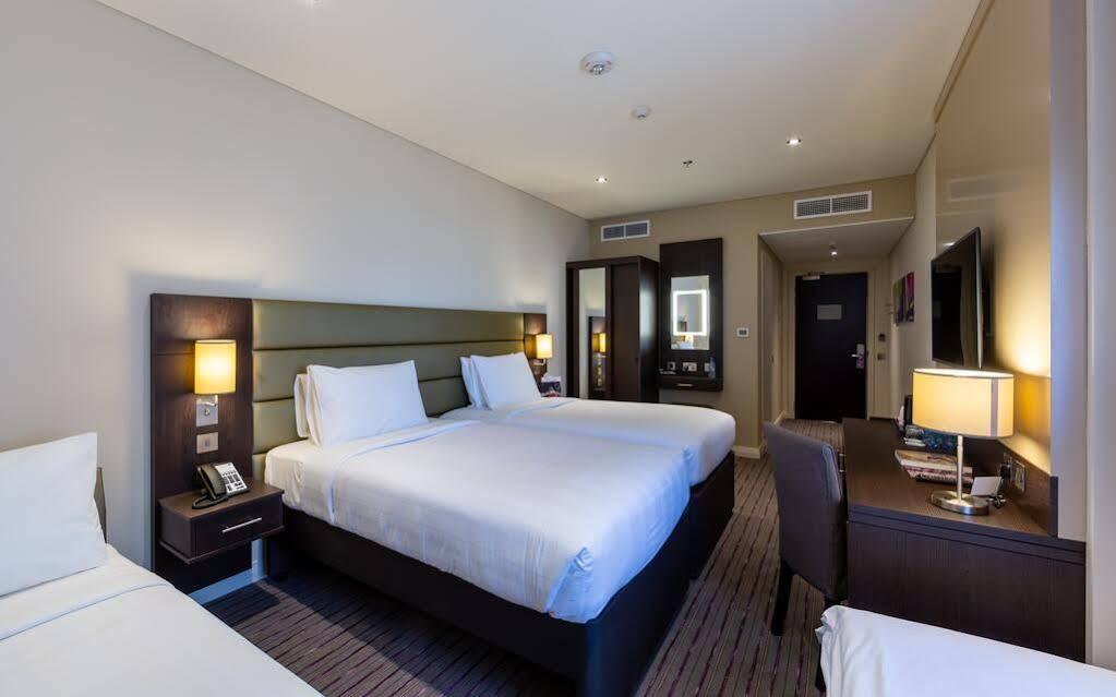 Premier Inn Doha Airport Extérieur photo