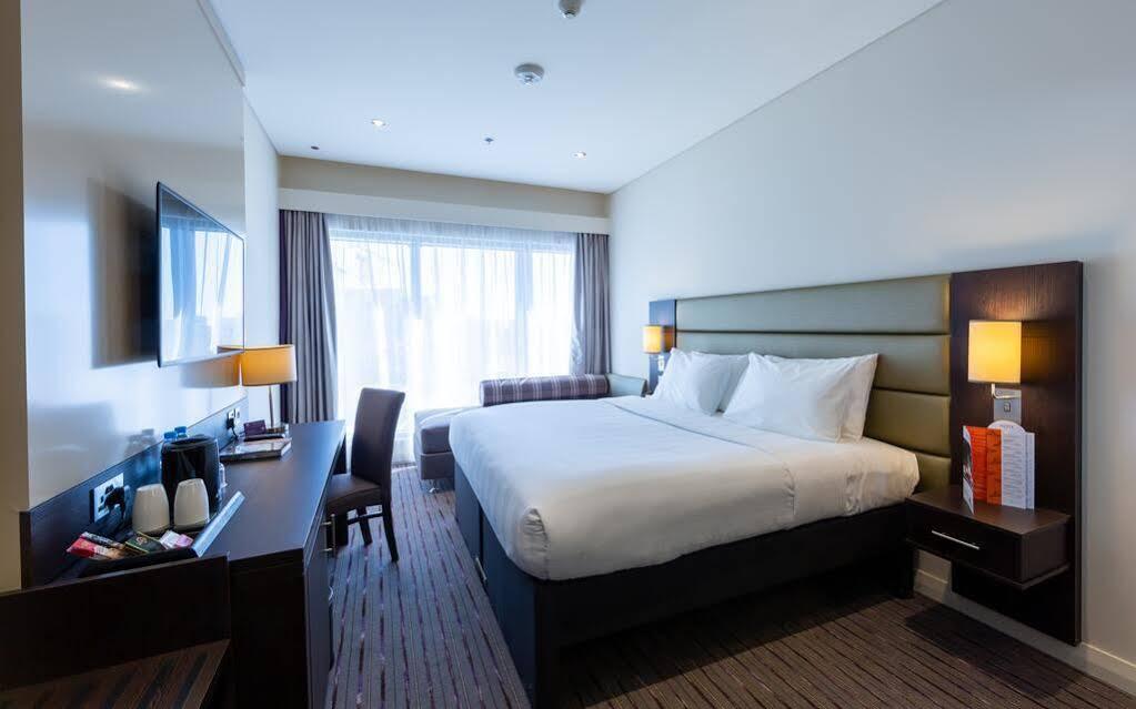 Premier Inn Doha Airport Extérieur photo