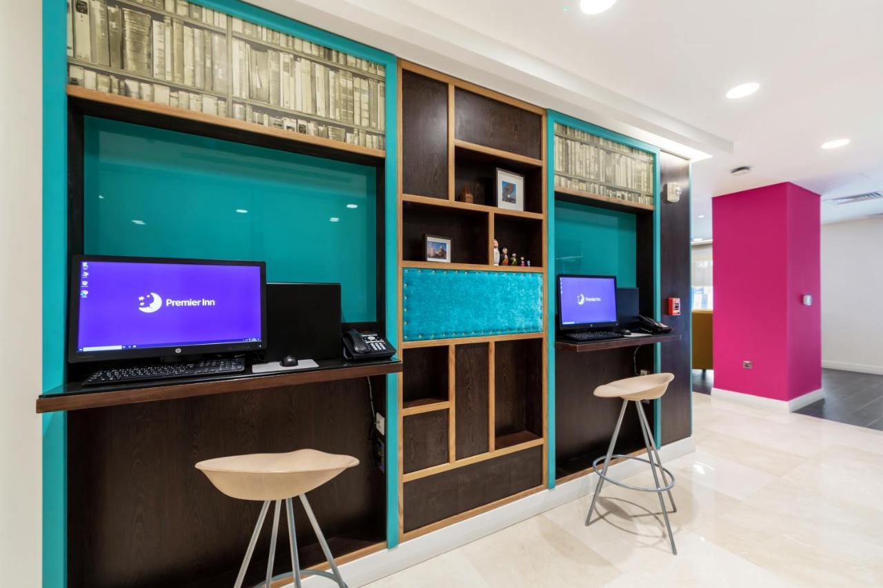 Premier Inn Doha Airport Extérieur photo