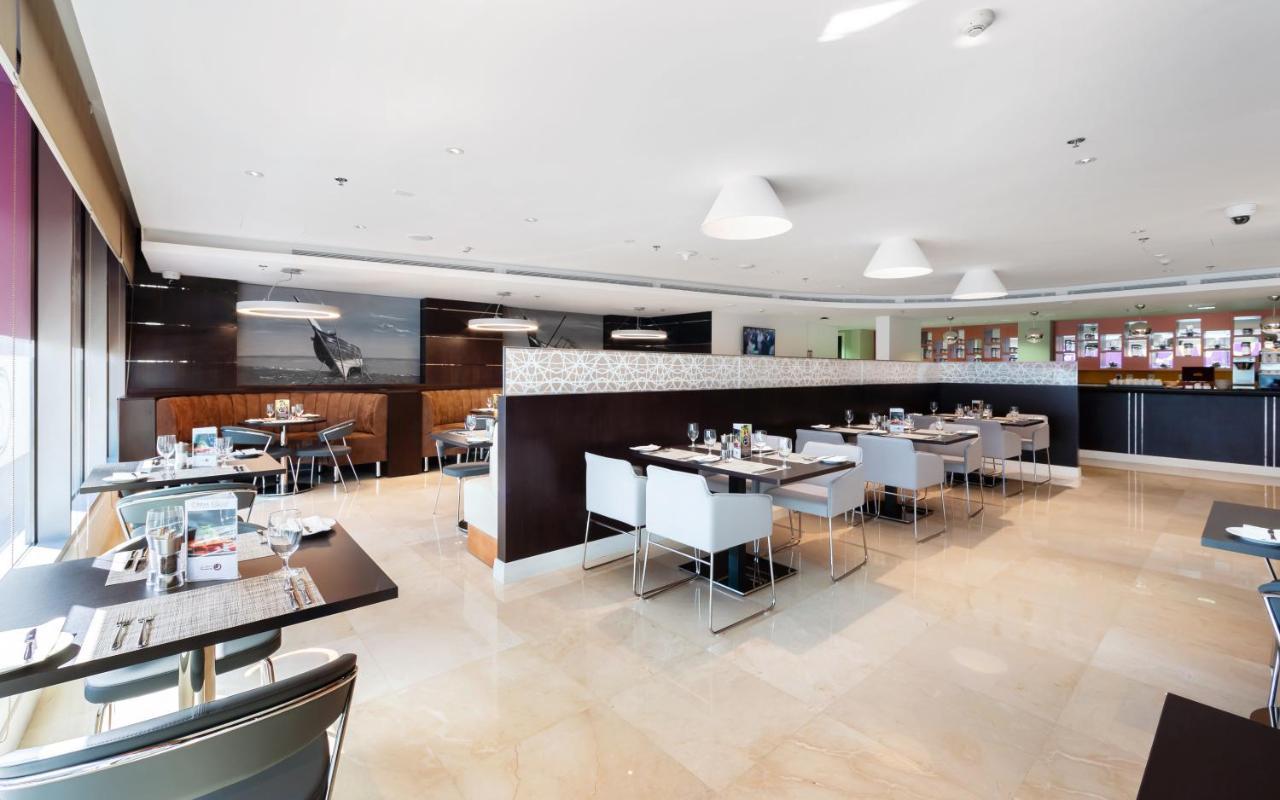 Premier Inn Doha Airport Extérieur photo